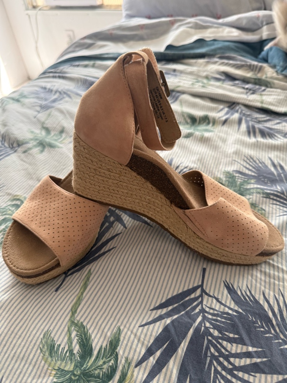 Aetrex Women's Peep-Toe Espadrille Wedge Sandals in Blush